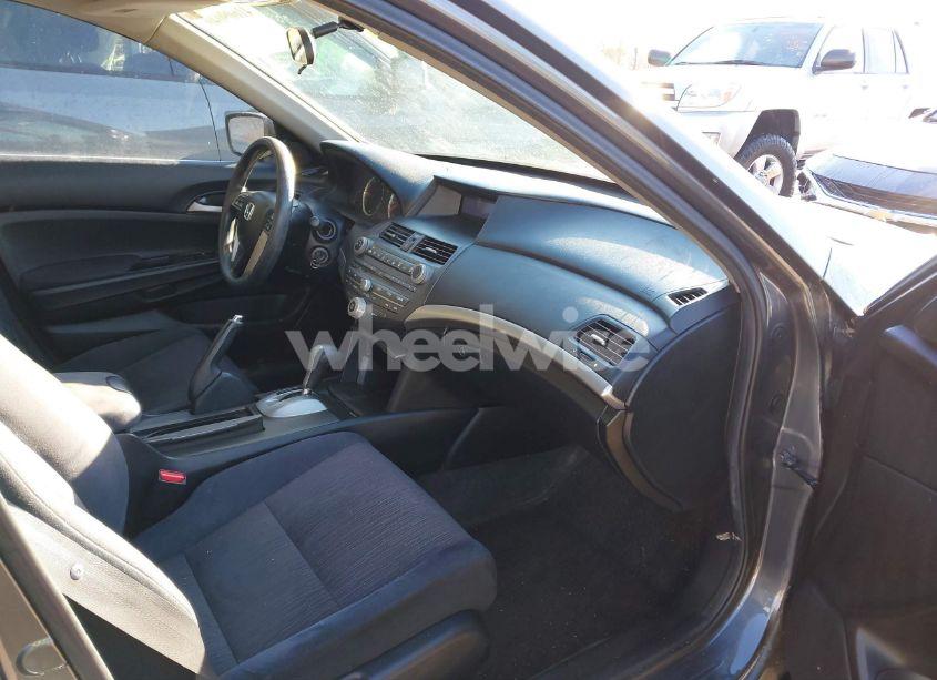 Photo 5 of 2011 Honda Accord 2.4 LX (VIN 1HGCP2F33BA070676)