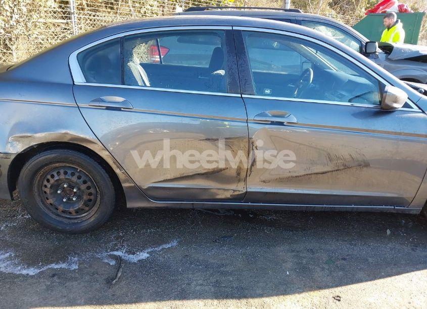 Photo 6 of 2011 Honda Accord 2.4 LX (VIN 1HGCP2F33BA070676)