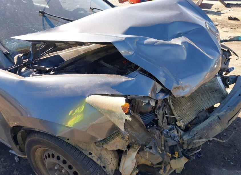 Photo 13 of 2010 Honda Accord 2.4 LX (VIN 1HGCP2F34AA025373)