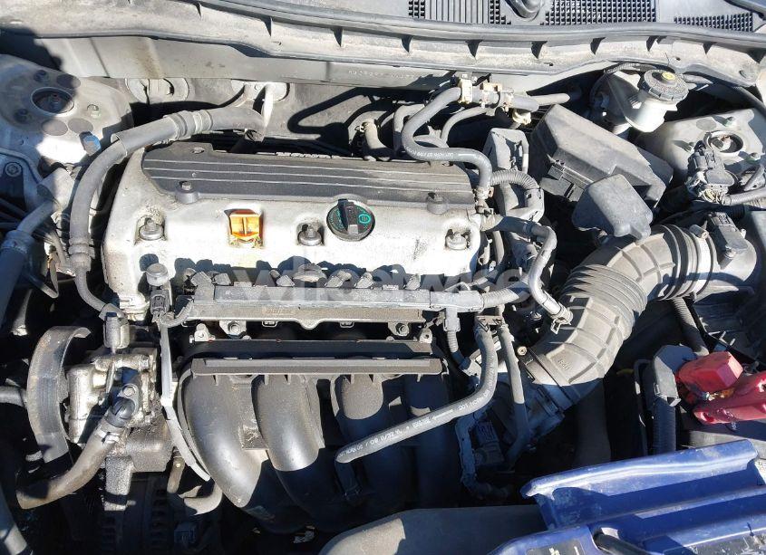 Photo 10 of 2010 Honda Accord 2.4 LX (VIN 1HGCP2F34AA055487)