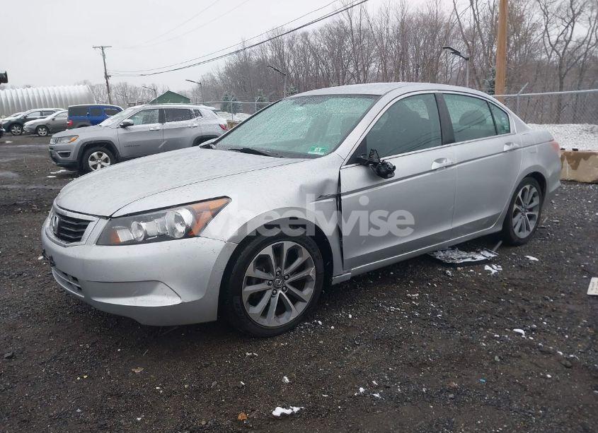 Photo 2 of 2010 Honda Accord 2.4 LX (VIN 1HGCP2F34AA057059)