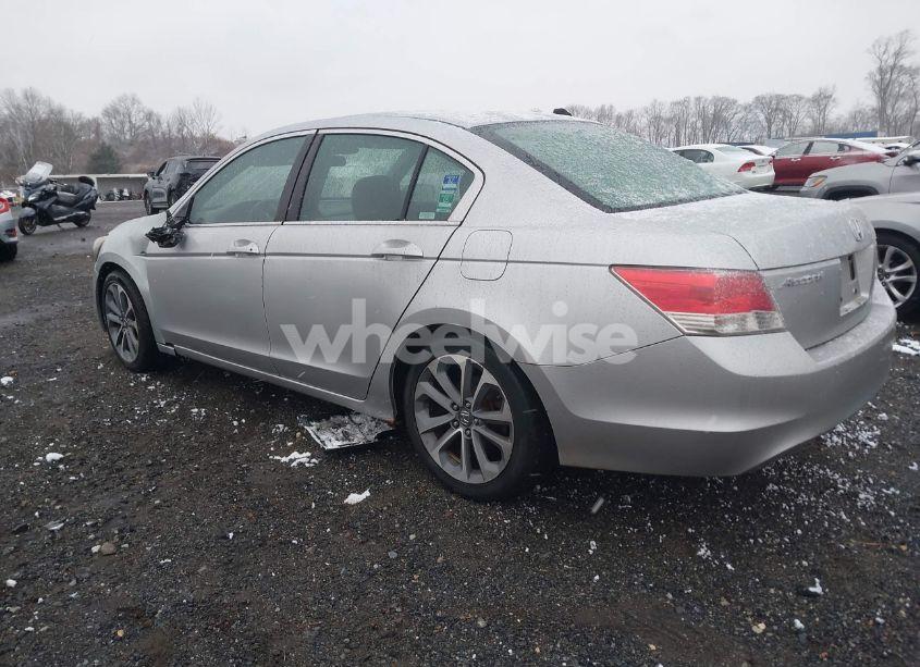 Photo 3 of 2010 Honda Accord 2.4 LX (VIN 1HGCP2F34AA057059)