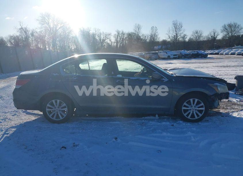 Photo 13 of 2010 Honda Accord 2.4 LX (VIN 1HGCP2F34AA063721)