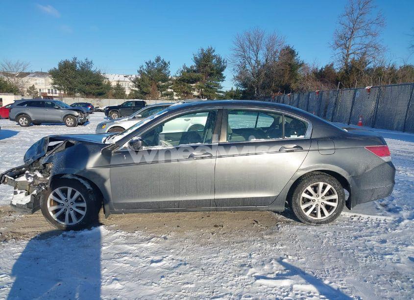 Photo 14 of 2010 Honda Accord 2.4 LX (VIN 1HGCP2F34AA063721)