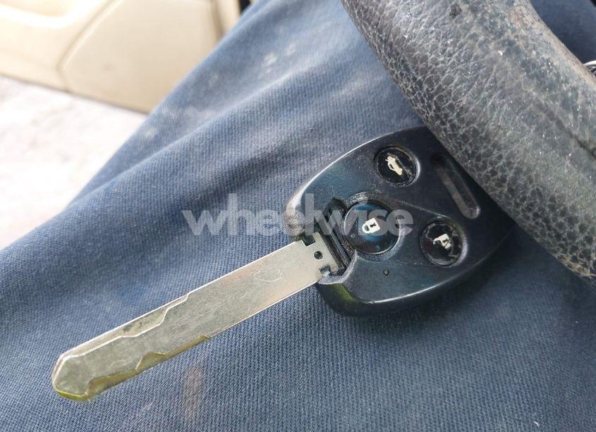 Photo 11 of 2010 Honda Accord 2.4 LX (VIN 1HGCP2F34AA093639)