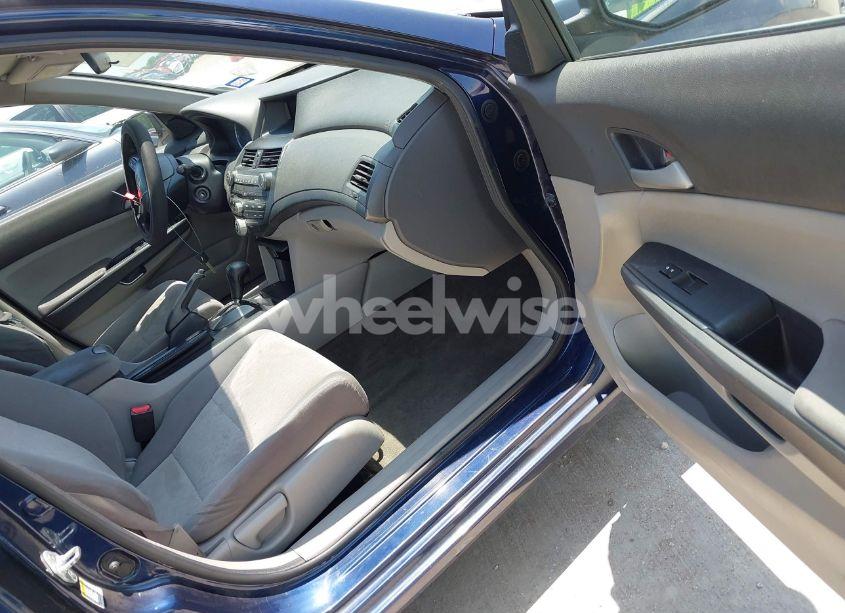 Photo 5 of 2010 Honda Accord LX (VIN 1HGCP2F34AA101559)