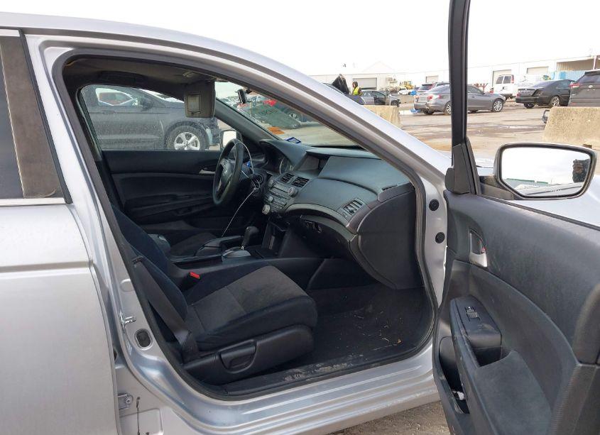 Photo 5 of 2010 Honda Accord 2.4 LX (VIN 1HGCP2F34AA107040)