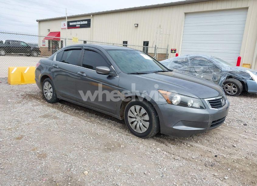 2010 Honda Accord 2.4 LX (VIN 1HGCP2F34AA132973) main photo