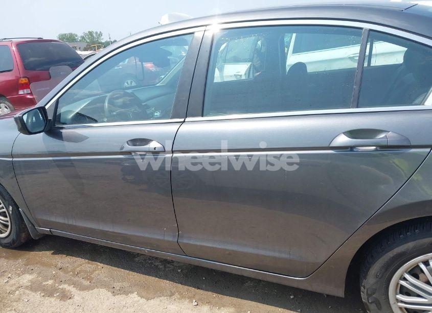 Photo 14 of 2010 Honda Accord 2.4 LX (VIN 1HGCP2F34AA169599)