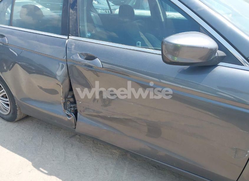 Photo 6 of 2010 Honda Accord 2.4 LX (VIN 1HGCP2F34AA169599)