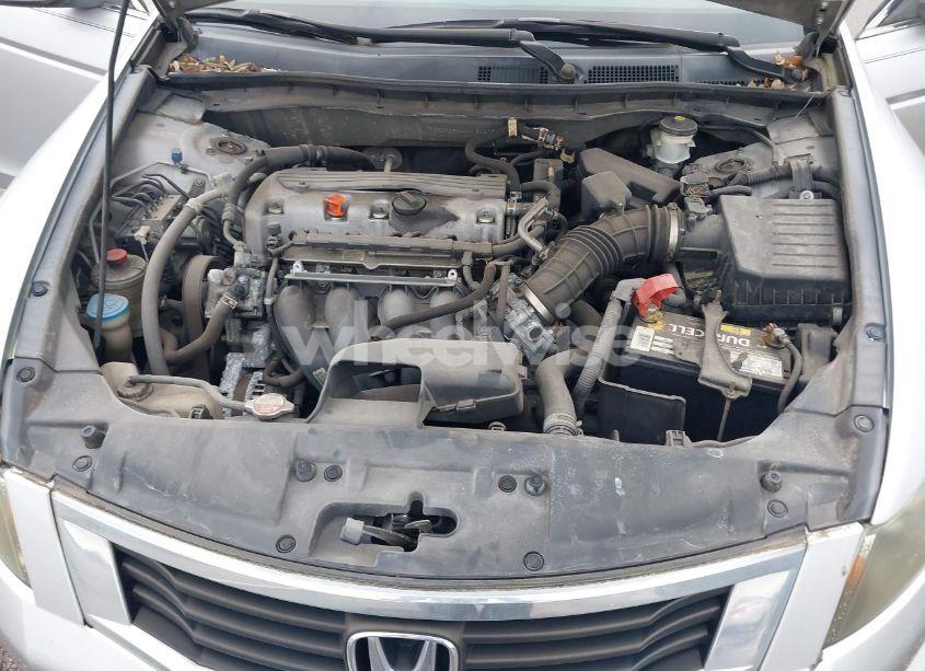 Photo 10 of 2010 Honda Accord 2.4 LX (VIN 1HGCP2F34AA180277)