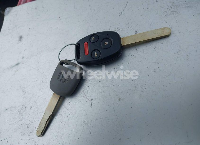 Photo 11 of 2010 Honda Accord 2.4 LX (VIN 1HGCP2F34AA180277)