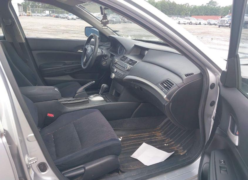 Photo 5 of 2011 Honda Accord 2.4 LX (VIN 1HGCP2F34BA031045)