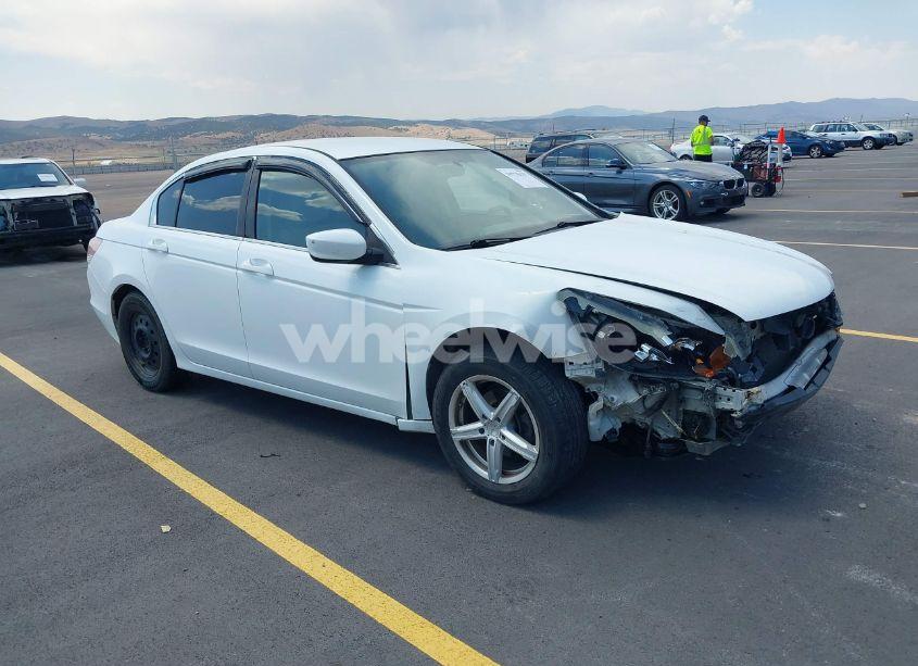 2011 Honda Accord 2.4 LX (VIN 1HGCP2F34BA033779) main photo