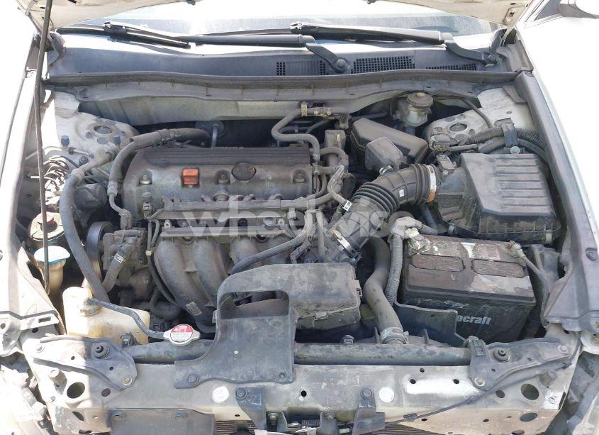 Photo 10 of 2011 Honda Accord 2.4 LX (VIN 1HGCP2F34BA033779)