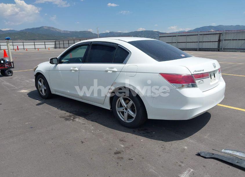 Photo 3 of 2011 Honda Accord 2.4 LX (VIN 1HGCP2F34BA033779)