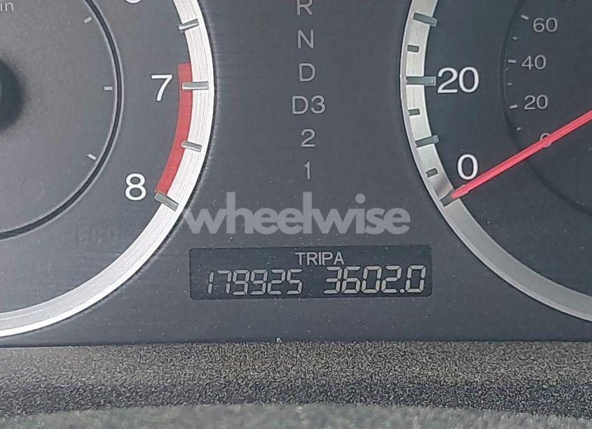 Photo 15 of 2011 Honda Accord 2.4 LX (VIN 1HGCP2F34BA094369)