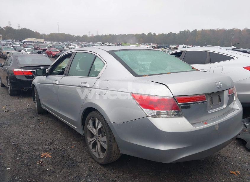 Photo 3 of 2011 Honda Accord 2.4 LX (VIN 1HGCP2F34BA106570)
