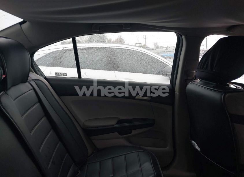 Photo 8 of 2011 Honda Accord 2.4 LX (VIN 1HGCP2F34BA106570)