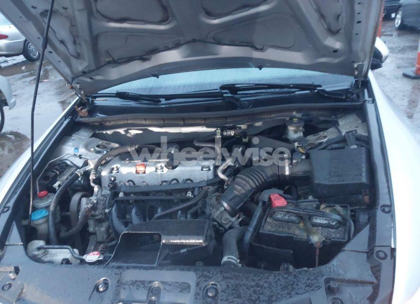 Photo 10 of 2012 Honda Accord 2.4 LX (VIN 1HGCP2F34CA232543)