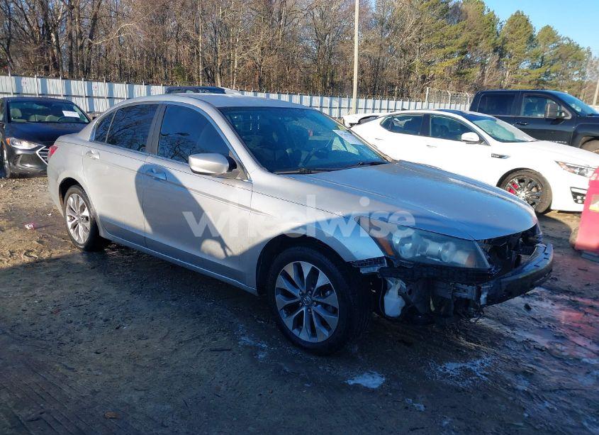 2010 Honda Accord 2.4 LX (VIN 1HGCP2F35AA055403) main photo