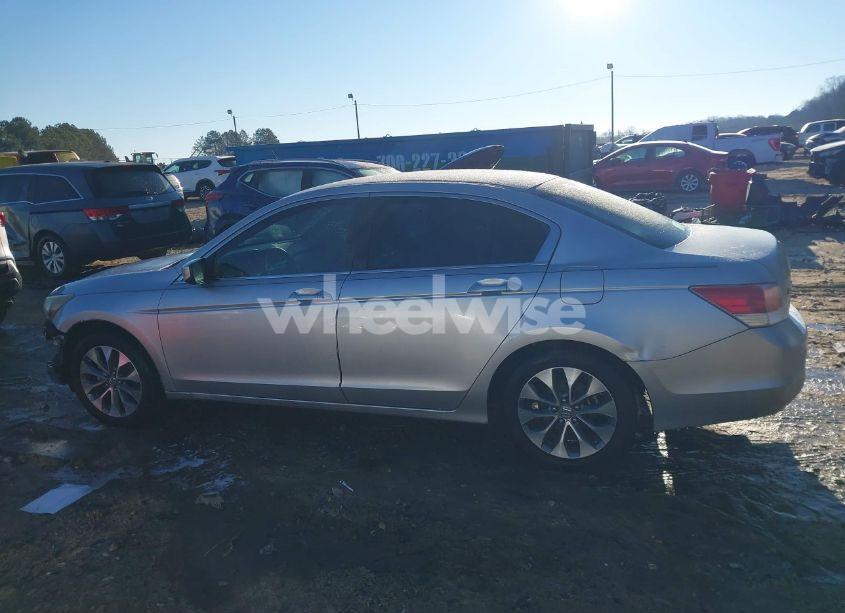 Photo 15 of 2010 Honda Accord 2.4 LX (VIN 1HGCP2F35AA055403)