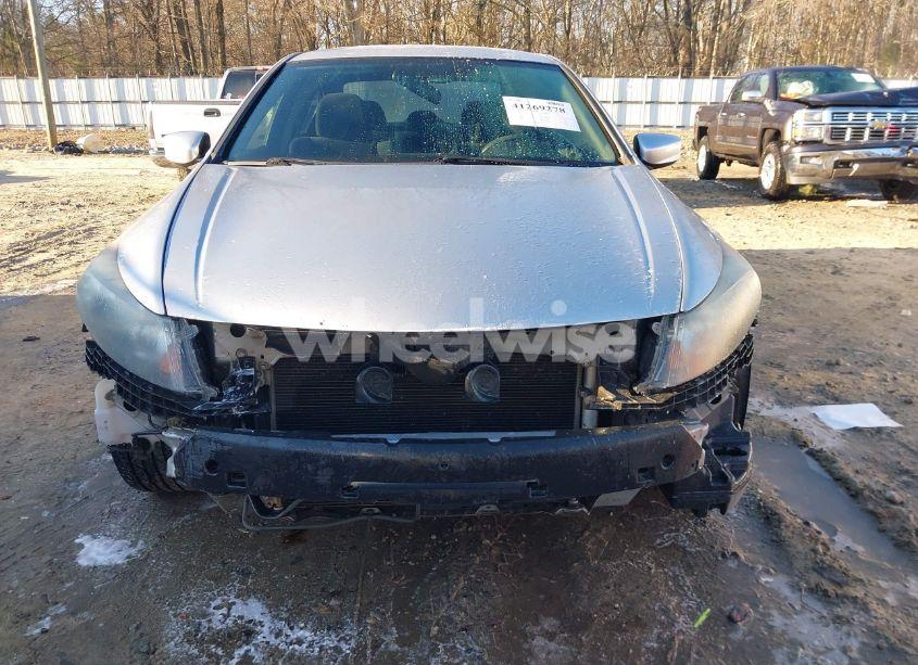 Photo 6 of 2010 Honda Accord 2.4 LX (VIN 1HGCP2F35AA055403)