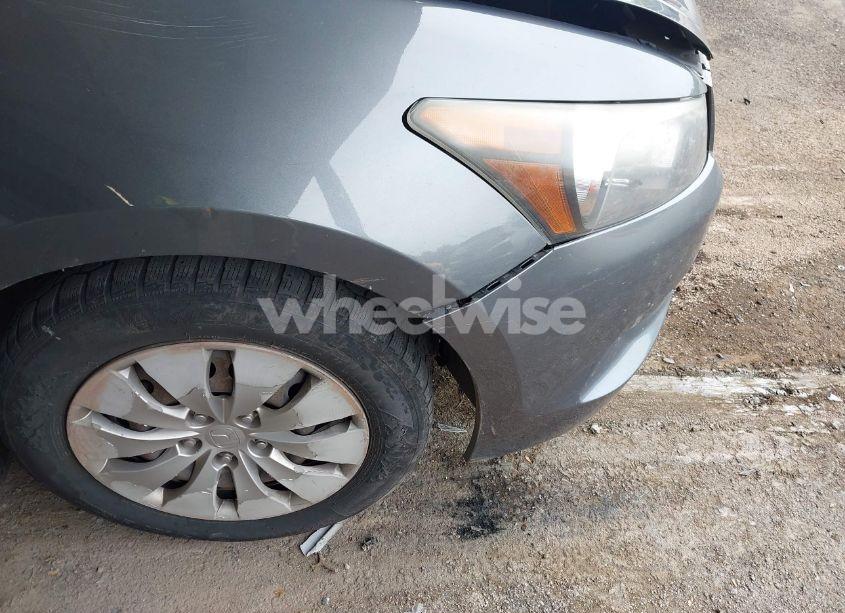 Photo 14 of 2010 Honda Accord 2.4 LX (VIN 1HGCP2F35AA060889)