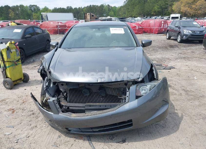 Photo 12 of 2010 Honda Accord 2.4 LX (VIN 1HGCP2F35AA109833)