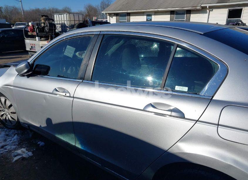 Photo 15 of 2010 Honda Accord 2.4 LX (VIN 1HGCP2F35AA136353)