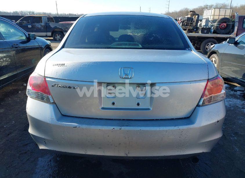Photo 17 of 2010 Honda Accord 2.4 LX (VIN 1HGCP2F35AA136353)