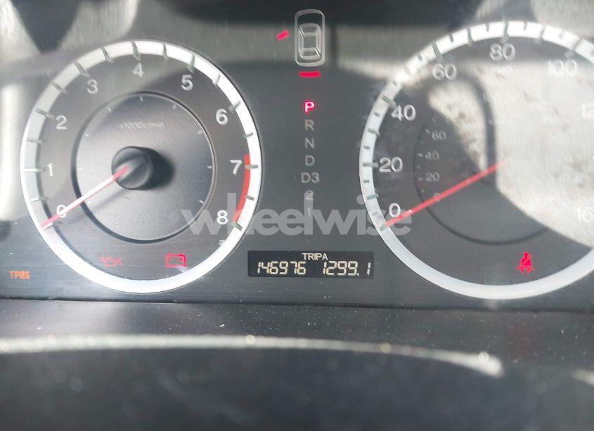 Photo 7 of 2010 Honda Accord 2.4 LX (VIN 1HGCP2F35AA150611)