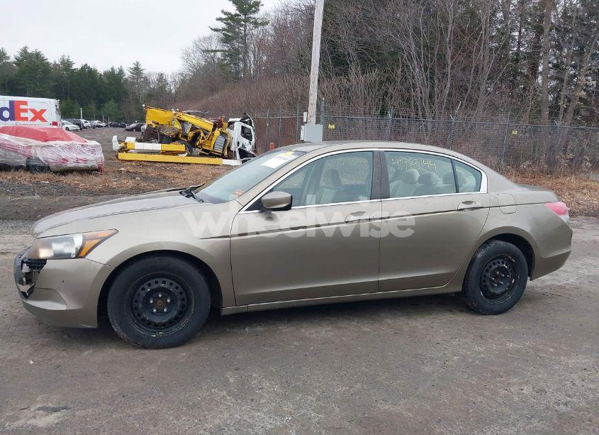 Photo 12 of 2010 Honda Accord 2.4 LX (VIN 1HGCP2F35AA159101)