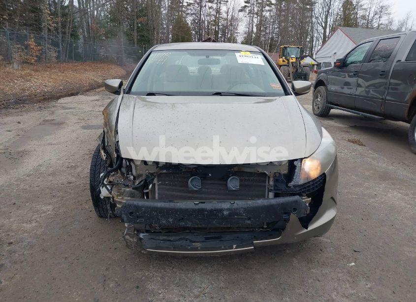 Photo 13 of 2010 Honda Accord 2.4 LX (VIN 1HGCP2F35AA159101)