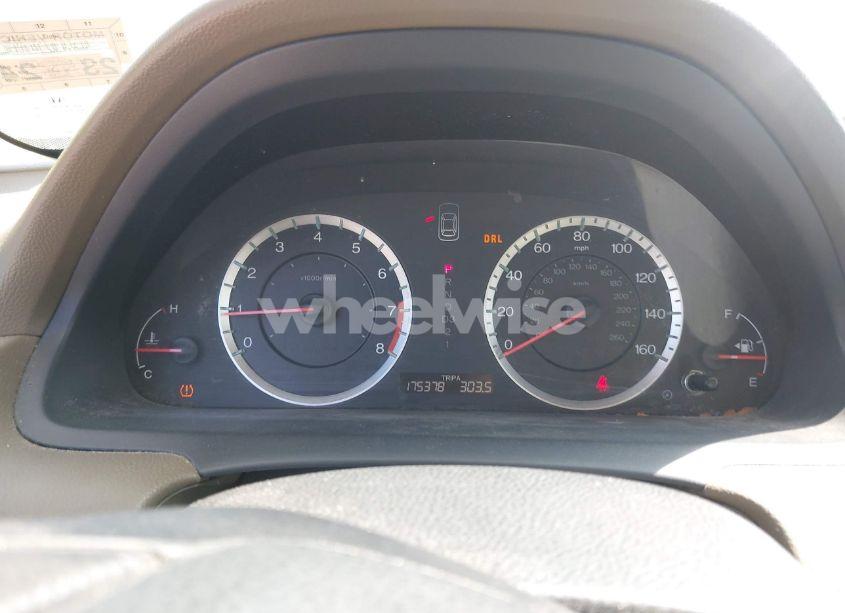 Photo 7 of 2010 Honda Accord 2.4 LX (VIN 1HGCP2F35AA159101)