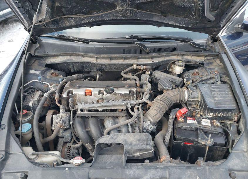 Photo 10 of 2010 Honda Accord 2.4 LX (VIN 1HGCP2F35AA173211)