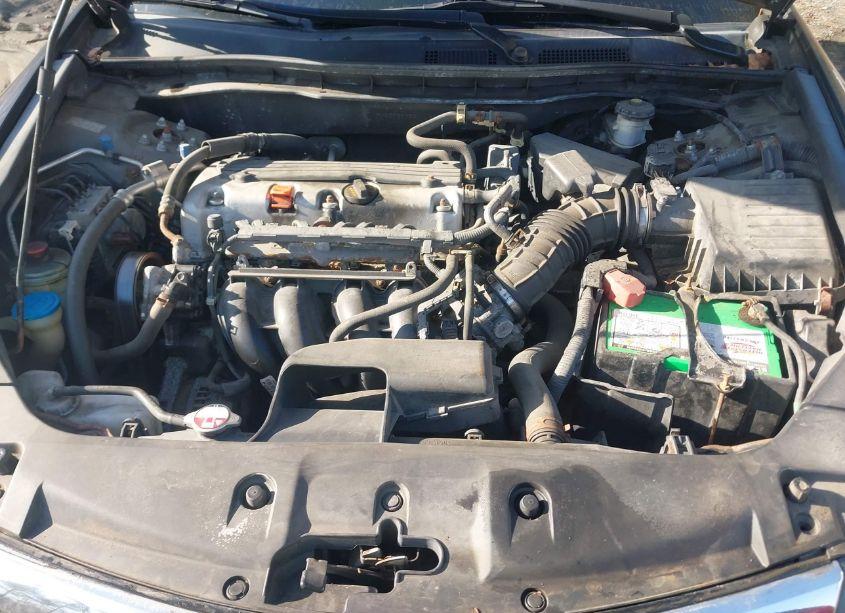 Photo 10 of 2011 Honda Accord 2.4 LX (VIN 1HGCP2F35BA008678)