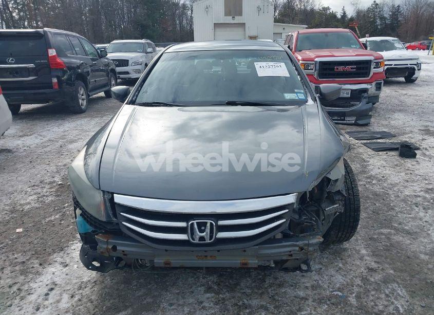 Photo 12 of 2011 Honda Accord 2.4 LX (VIN 1HGCP2F35BA011970)