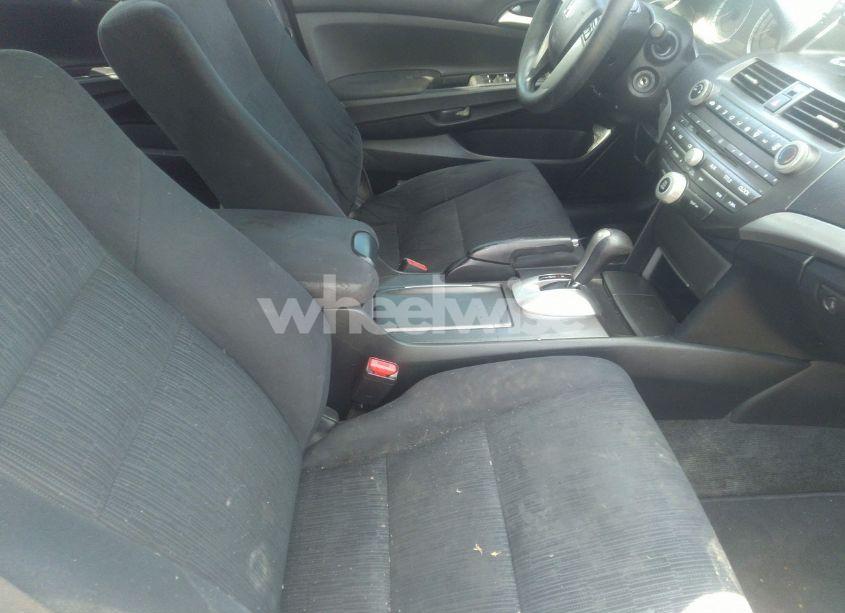 Photo 5 of 2011 Honda Accord 2.4 LX (VIN 1HGCP2F35BA059386)