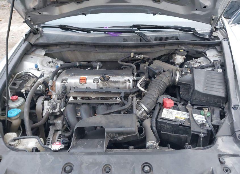 Photo 10 of 2012 Honda Accord 2.4 LX (VIN 1HGCP2F35CA007693)