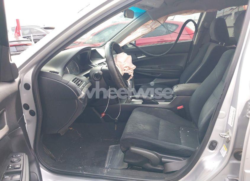 Photo 5 of 2012 Honda Accord 2.4 LX (VIN 1HGCP2F35CA044498)