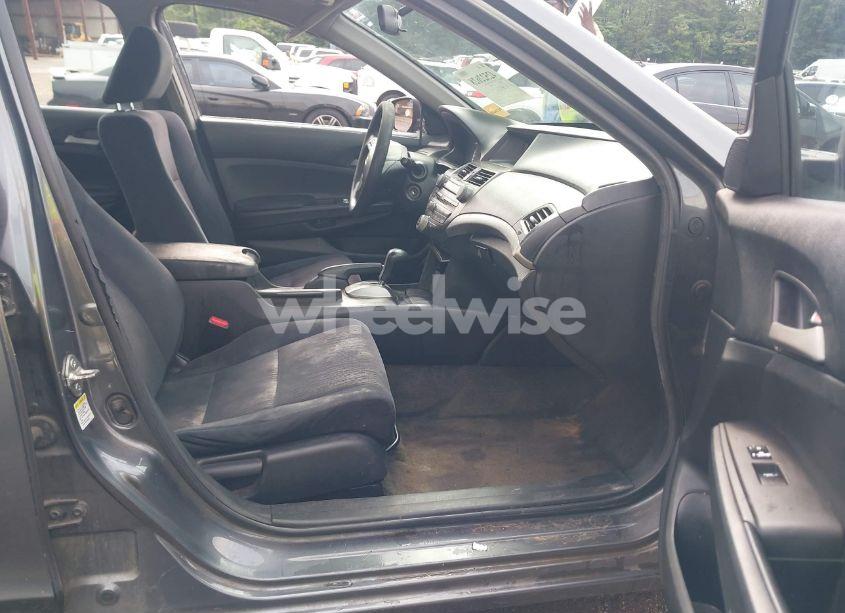 Photo 5 of 2012 Honda Accord 2.4 LX (VIN 1HGCP2F35CA100567)