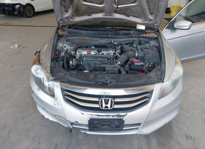 Photo 10 of 2012 Honda Accord 2.4 LX (VIN 1HGCP2F35CA148022)