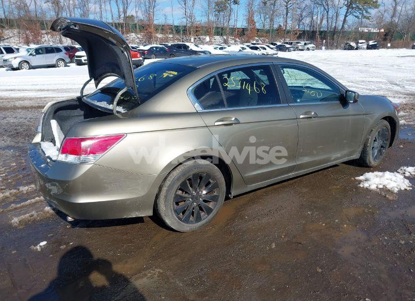 Photo 4 of 2010 Honda Accord 2.4 LX (VIN 1HGCP2F36AA007960)