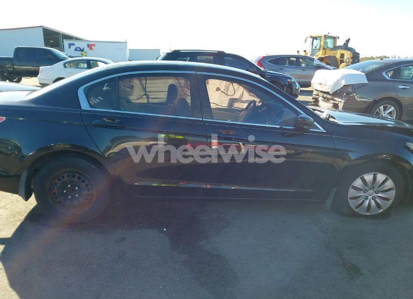 Photo 13 of 2010 Honda Accord 2.4 LX (VIN 1HGCP2F36AA045544)