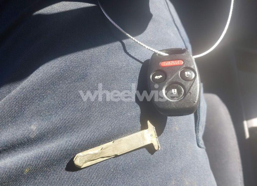 Photo 11 of 2010 Honda Accord 2.4 LX (VIN 1HGCP2F36AA083369)