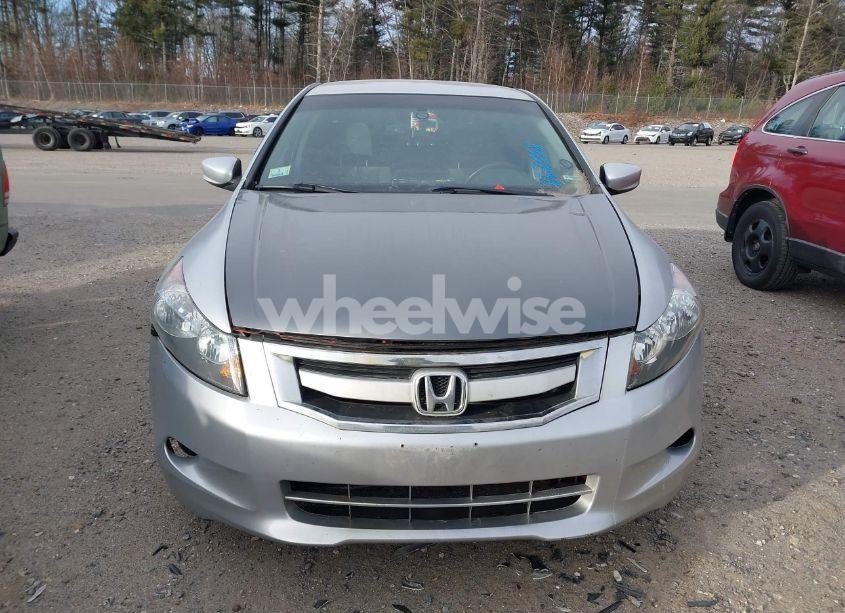 Photo 12 of 2010 Honda Accord 2.4 LX (VIN 1HGCP2F36AA156532)