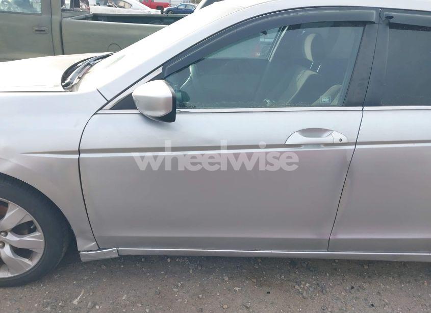 Photo 15 of 2010 Honda Accord 2.4 LX (VIN 1HGCP2F36AA156532)