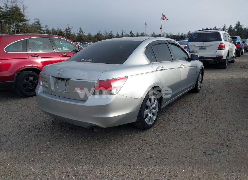 Photo 4 of 2010 Honda Accord 2.4 LX (VIN 1HGCP2F36AA156532)
