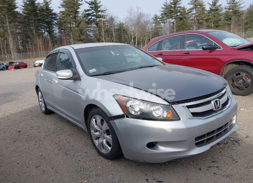 Photo 6 of 2010 Honda Accord 2.4 LX (VIN 1HGCP2F36AA156532)